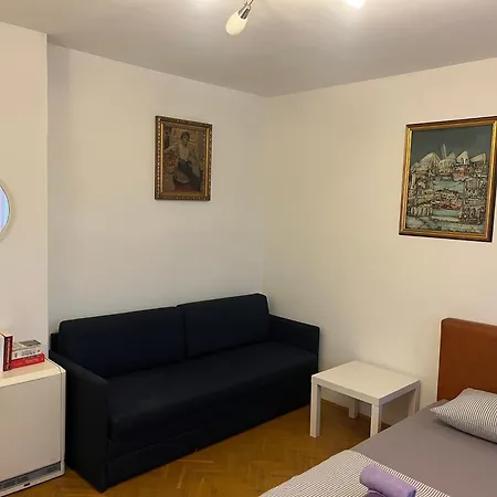 Apartment Istanbul 3 *